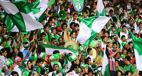 بالصور.. توافد اهلاوي كثيف لشراء تذاكر الديربي